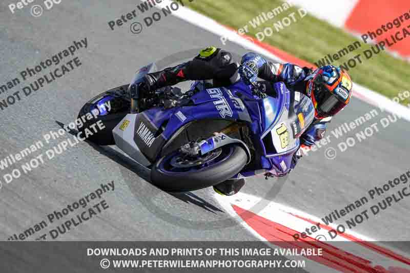 cadwell no limits trackday;cadwell park;cadwell park photographs;cadwell trackday photographs;enduro digital images;event digital images;eventdigitalimages;navarra;no limits trackdays;peter wileman photography;racing digital images;trackday digital images;trackday photos